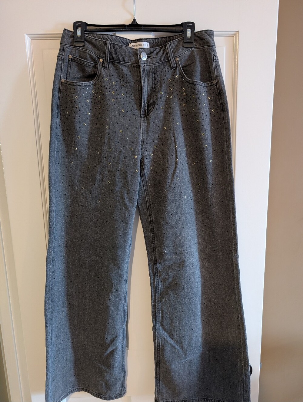 KUT from the Kloth Gray Straight-Leg Jeans with Stud Detail